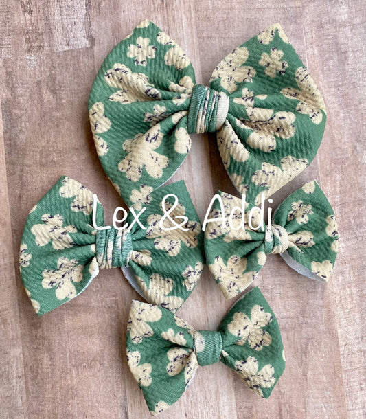 Luck O’ the Irish- Bow Styles