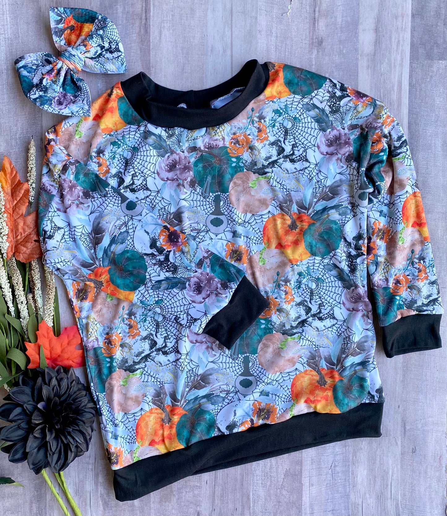 Spooky Floral print