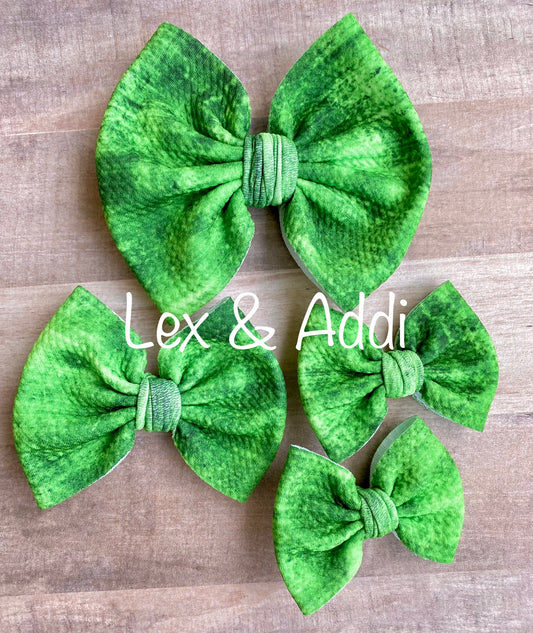 Lucky Green- Bow Styles