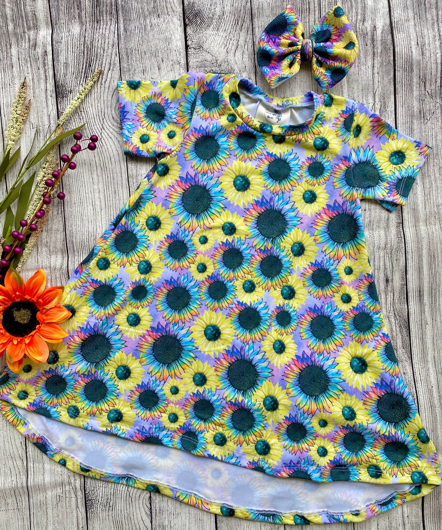 Flower Power- T-Shirt Dress